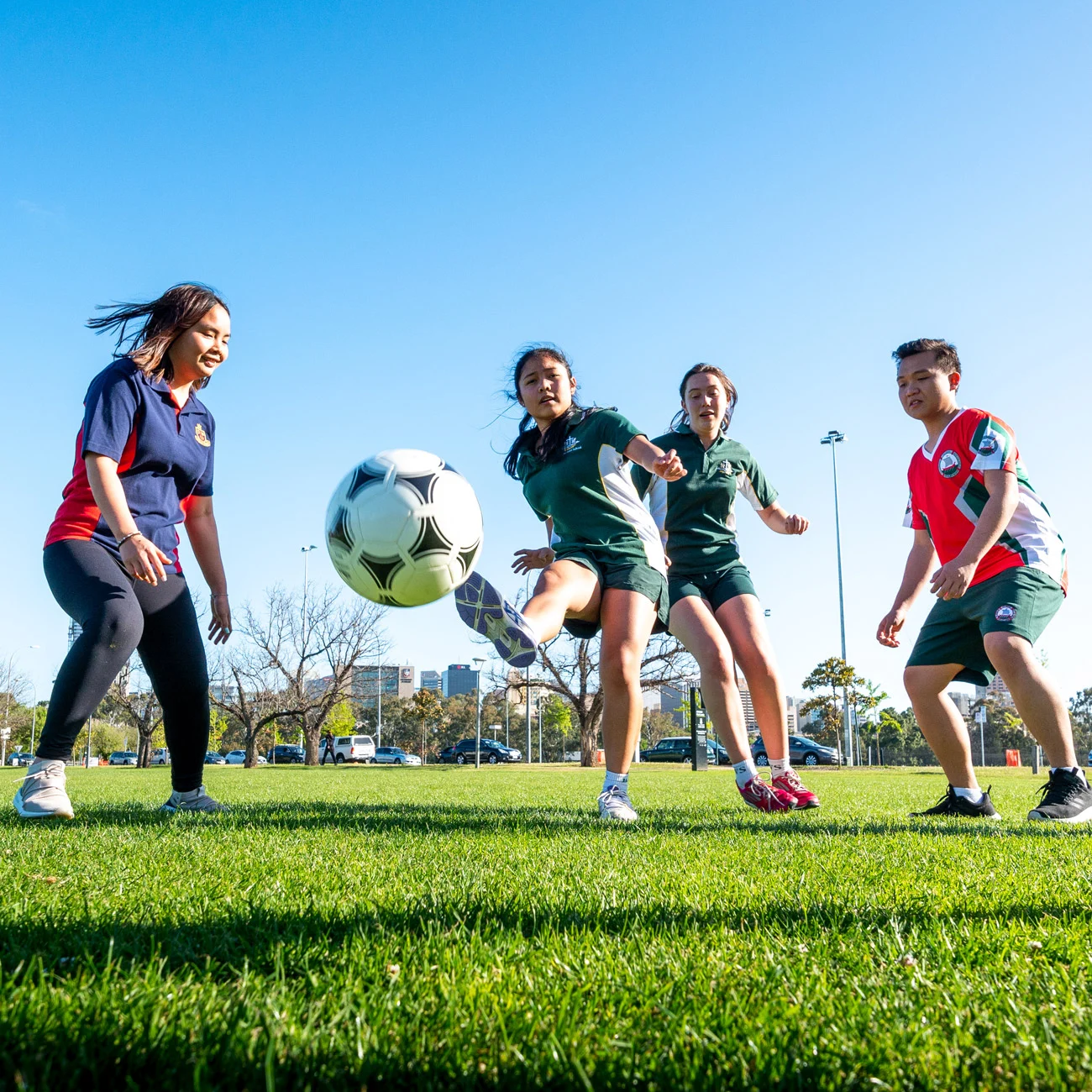 助和商业合 助和商业合